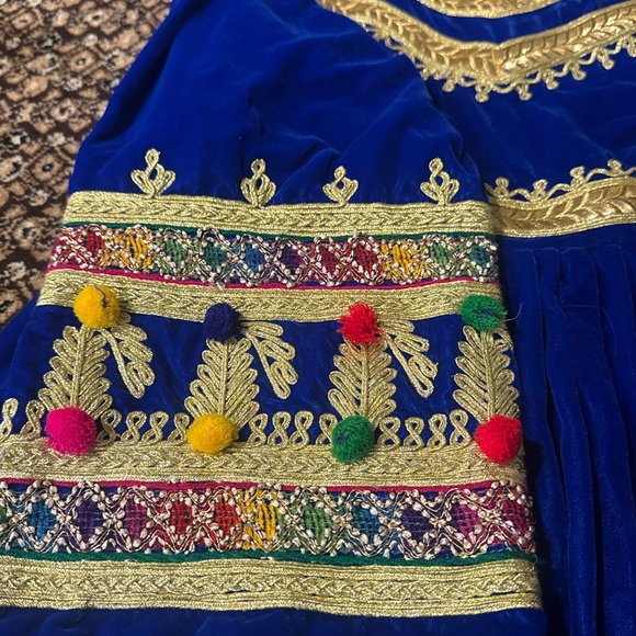 Hand made embroidered vintage coat/chapan - Picture 5 of 7